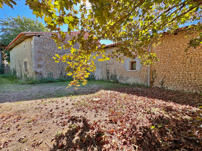 French property for sale in Saint-Romain, Charente - €71,600 - photo 10