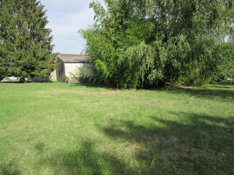 French property for sale in Savigné, Vienne - €194,400 - photo 9