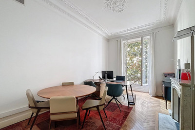 French property for sale in Nice, Alpes-Maritimes - €950,000 - photo 2