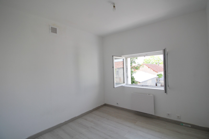 French property for sale in Couture-d'Argenson, Deux-Sèvres - €63,000 - photo 3