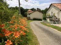 Maison à vendre à Mazerolles, Charente - 495 000 € - photo 9