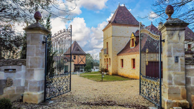 Exceptional Estate, Gîte, Swimming Pool - Extraordinary Landscape | Dordogne valley - 10km south Sarlat