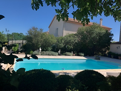 French property for sale in Servian, Hérault - €290,000 - photo 1