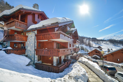 Completely Rebuilt, brand new Duplex 3 bedroom Apartment in Meribel Village