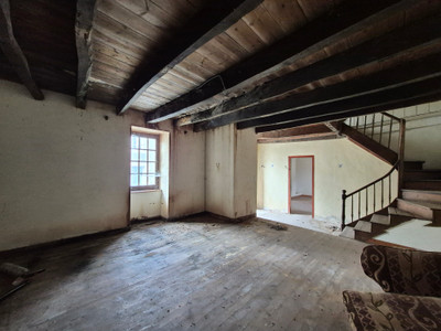 French property for sale in Callac, Côtes-d'Armor - €56,600 - photo 2