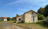 Maison à vendre à Fleix, Vienne - 152.600 € - photo 1