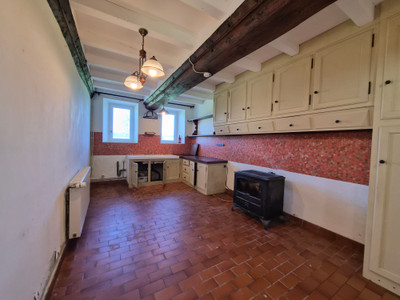 French property for sale in Saint-Cyr-du-Bailleul, Manche - €146,000 - photo 2