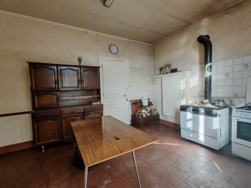 French property for sale in Saint-Gervais-d'Auvergne, Puy-de-Dôme - €130,800 - photo 4