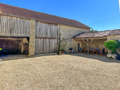 French property for sale in Beauvais-sur-Matha, Charente-Maritime - €125,000 - photo 12