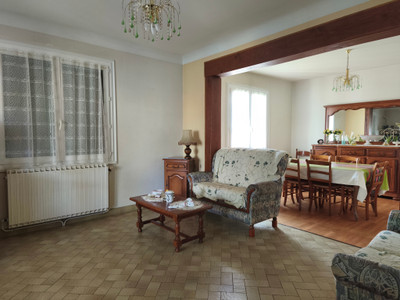 French property for sale in Marthon, Charente - €205,200 - photo 3