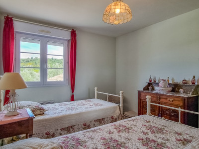 French property for sale in Le Pradal, Hérault - €355,000 - photo 6