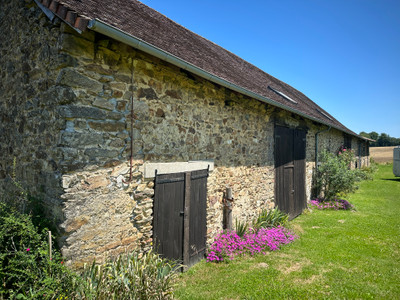 French property for sale in Mialet, Dordogne - €245,000 - photo 3