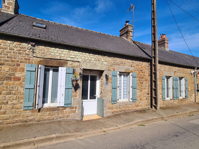 house for sale in Mayenne