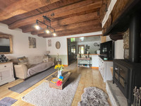 Maison à vendre à La Celle-Dunoise, Creuse - 161.320 € - photo 5