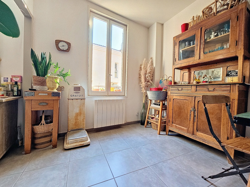French property for sale in Avignon, Vaucluse - €248,000 - photo 4