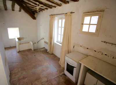 French property for sale in Nébian, Hérault - €82,500 - photo 3
