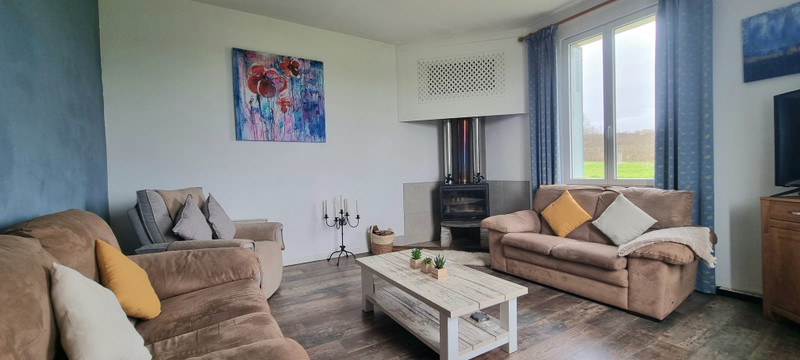 French property for sale in Castelnau Montratier-Sainte Alauzie, Lot - €349,000 - photo 4