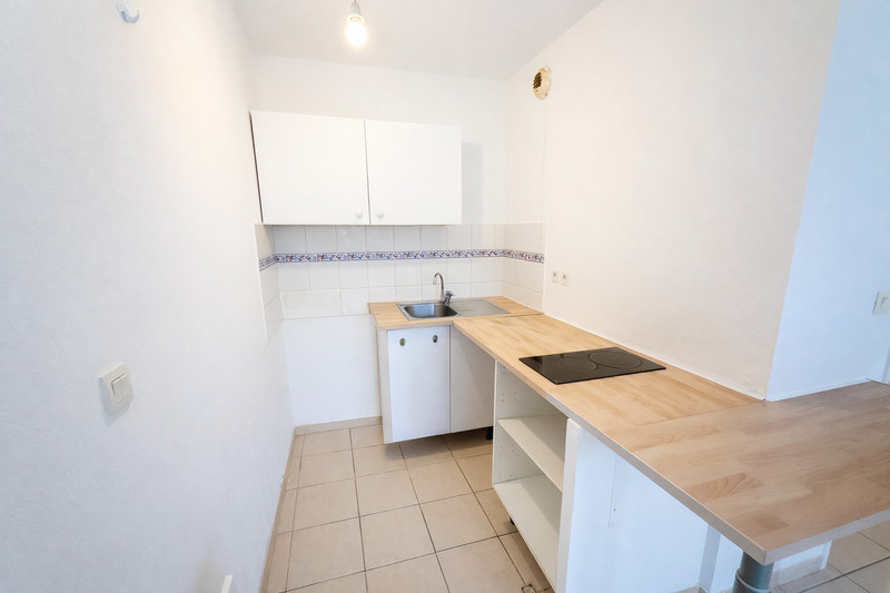 French property for sale in Béziers, Hérault - €110,000 - photo 5