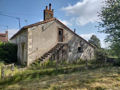 Maison à vendre à Saulgé, Vienne, Poitou-Charentes, avec Leggett Immobilier