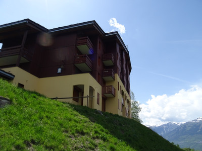 Appartement à vendre à La Plagne Tarentaise, Savoie, Rhône-Alpes, avec Leggett Immobilier