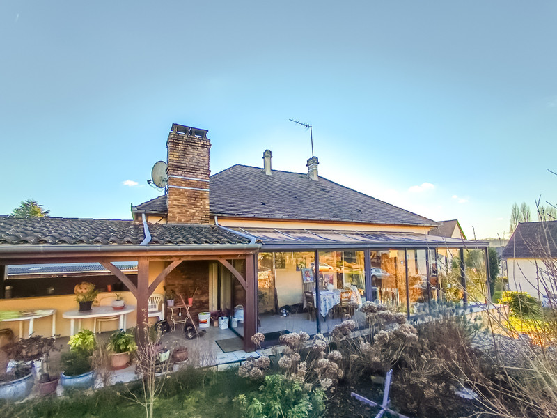 Maison à vendre à Coulaures, Dordogne - 172.000 € - photo 1