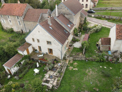 French property for sale in Aignay Le Duc, Côte-d'Or - €260,000 - photo 1