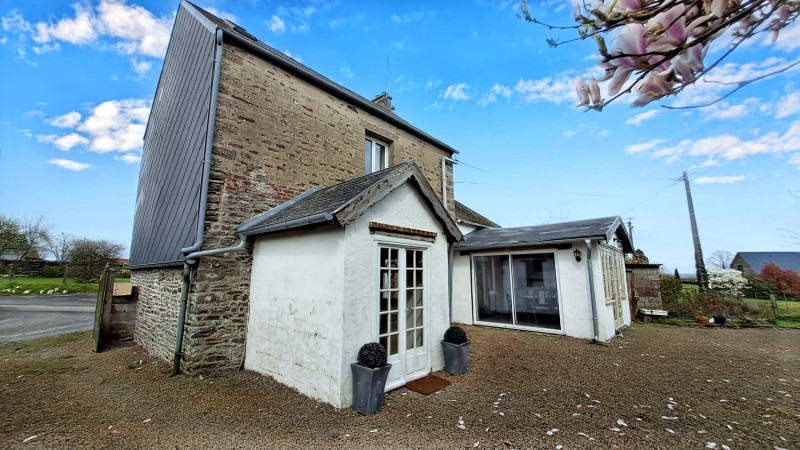 French property for sale in Tinchebray-Bocage, Orne - €99,000 - photo 0