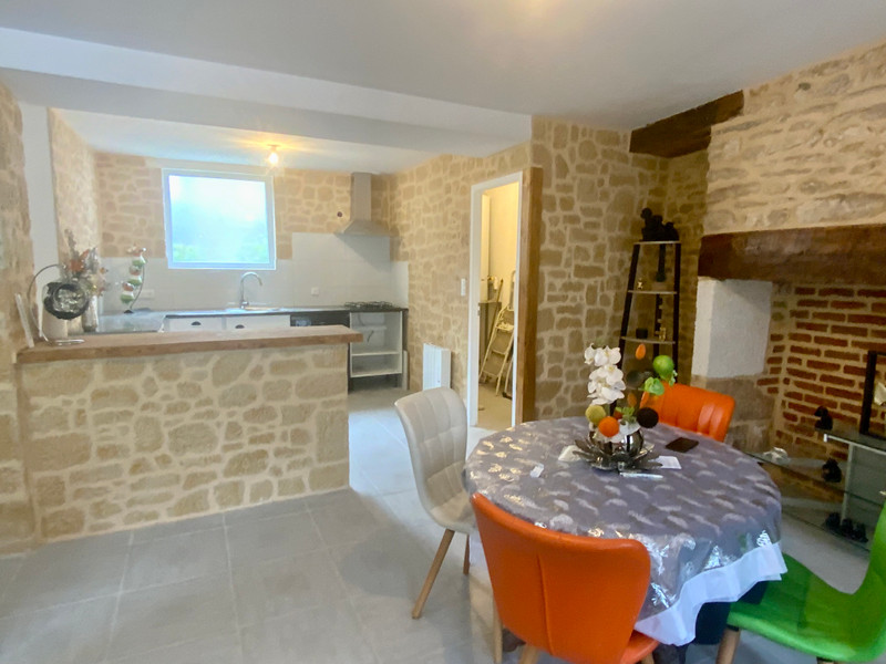 French property for sale in Montignac, Dordogne - €143,100 - photo 3