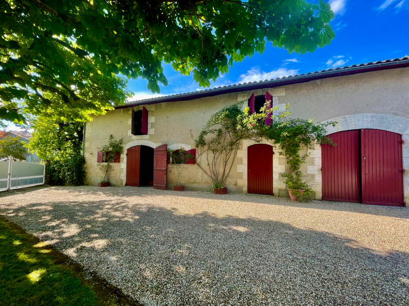 French property for sale in Cercoux, Charente-Maritime - €475,000 - photo 12