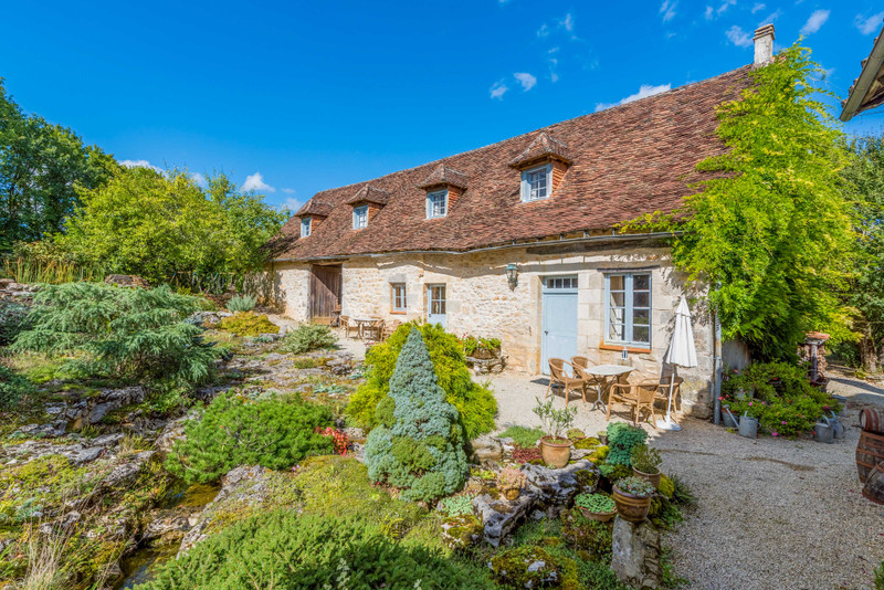 Maison à vendre à Corgnac-sur-l'Isle, Dordogne - 670.000 € - photo 1