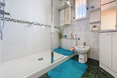 French property for sale in Nice, Alpes-Maritimes - €525,000 - photo 7