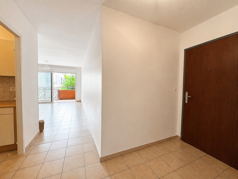 French property for sale in Nyons, Drôme - €194,000 - photo 3