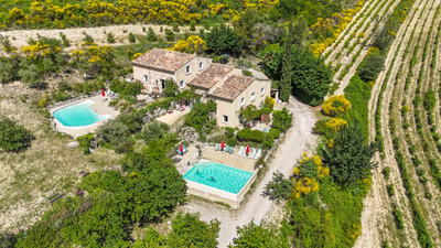 French property for sale in Vinsobres, Drôme - €1,100,000 - photo 