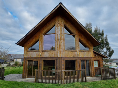 Maison à vendre à Éréac, Côtes-d'Armor, Bretagne, avec Leggett Immobilier