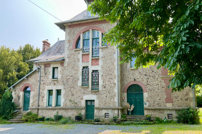 French property for sale in Vallière, Creuse - €657,200 - photo 5