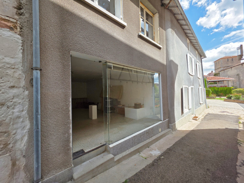 French property for sale in Manot, Charente - €99,000 - photo 8