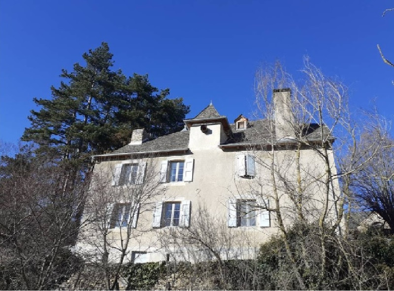 French property for sale in Chanac, Lozère - &#8364;328,600 - photo 2