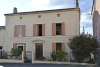 houses and homes for sale inMonbahusLot-et-Garonne Aquitaine