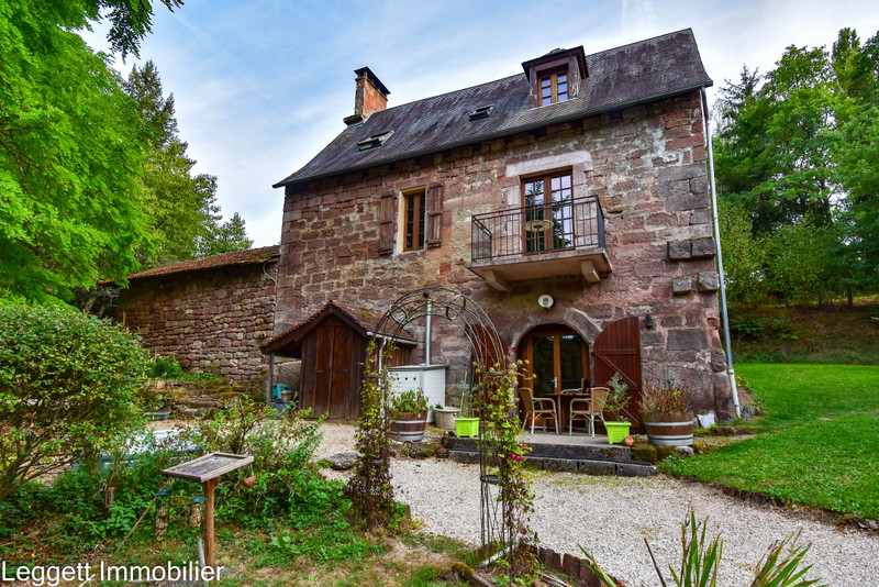 French property for sale in Villac, Dordogne - €290,000 - photo 2