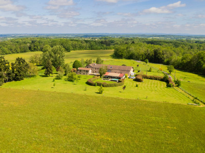 French property for sale in Oradour-sur-Vayres, Haute-Vienne - €691,290 - photo 1