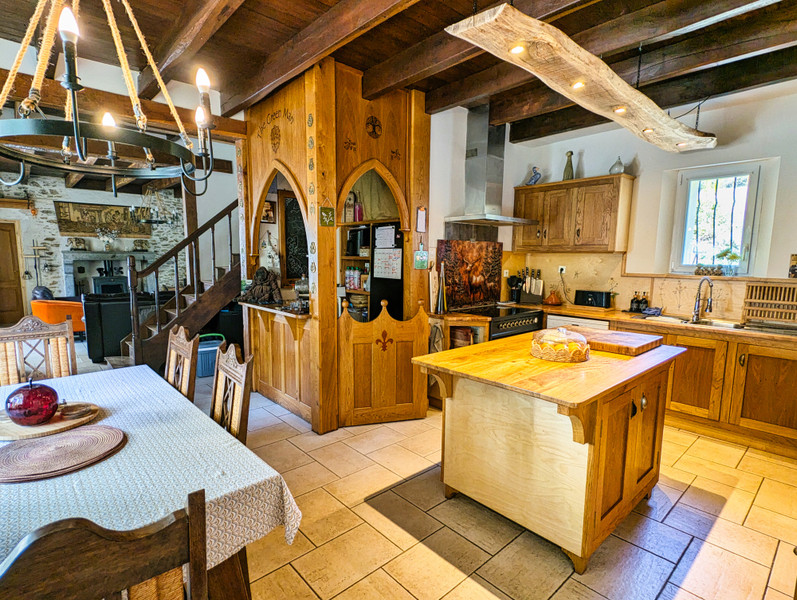 French property for sale in Val-d'Oire-et-Gartempe, Haute-Vienne - €315,000 - photo 3