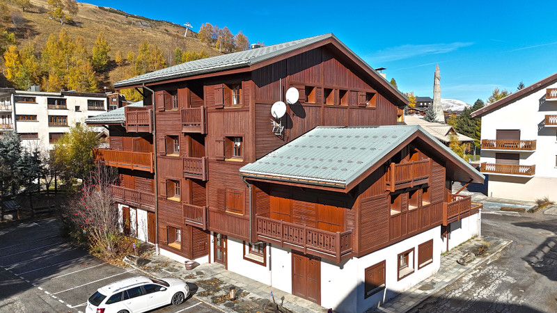 Ski property for sale in Les Deux Alpes 1350 - €487,000 - photo 0