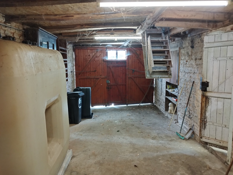 French property for sale in Surin, Vienne - €82,500 - photo 4