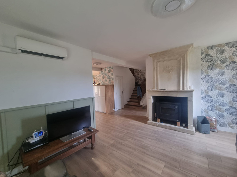 French property for sale in Ballots, Mayenne - €269,999 - photo 8