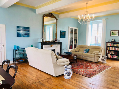 Marvellous C15th Chateau in the heart of the Gers countryside + 5Ha wood  + pool + guest house + outbuildings
