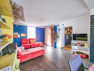 French property for sale in Cusset, Allier - €359,300 - photo 4