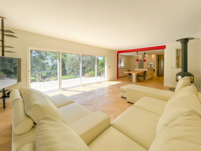 French property for sale in Grasse, Alpes-Maritimes - €1,575,000 - photo 3