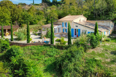 Maison à vendre à Apt, Vaucluse, PACA, avec Leggett Immobilier