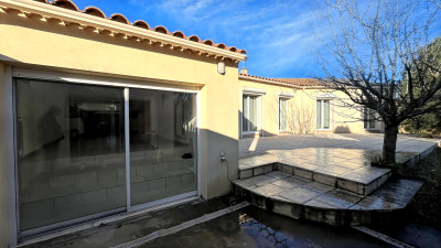 French property for sale in Avignon, Vaucluse - €395,000 - photo 9