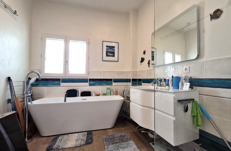 French property for sale in Homps, Aude - €185,000 - photo 9